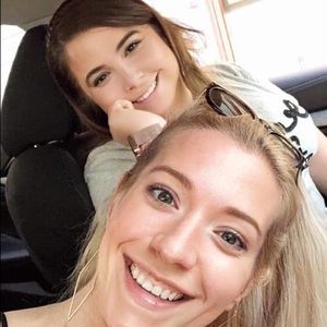 How to Poshmark a BFF! #PFF ❤️👯‍♀️❤️